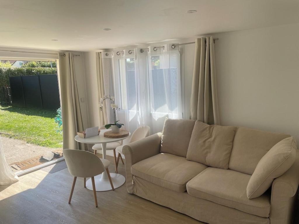 Mini Maison - Oncy Detend Extérieur photo